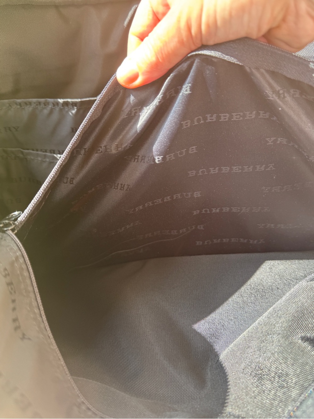 Burberry Computer Bag with D rings - Picture 6 of 12
